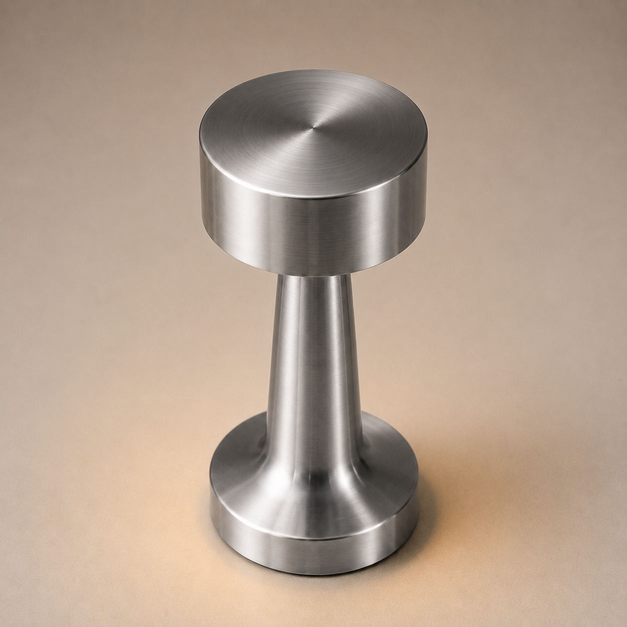 Vaelus Column | Architectural Cordless Task Light