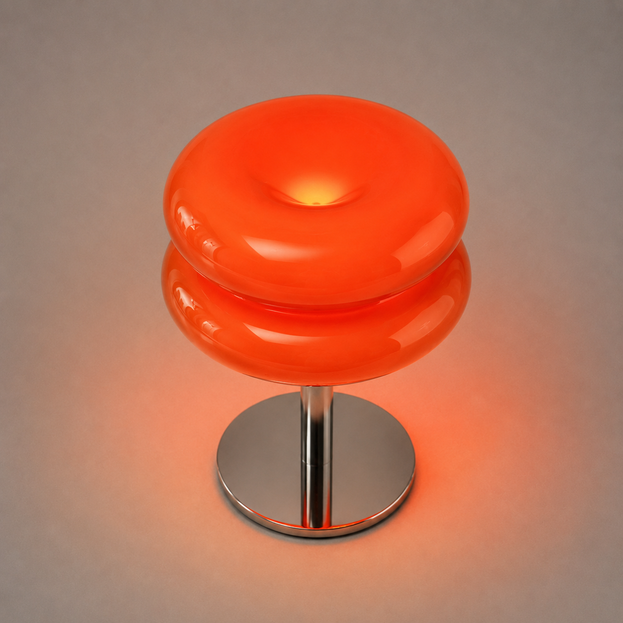 Vaelus Helix | Retro Biomorphic Accent Light