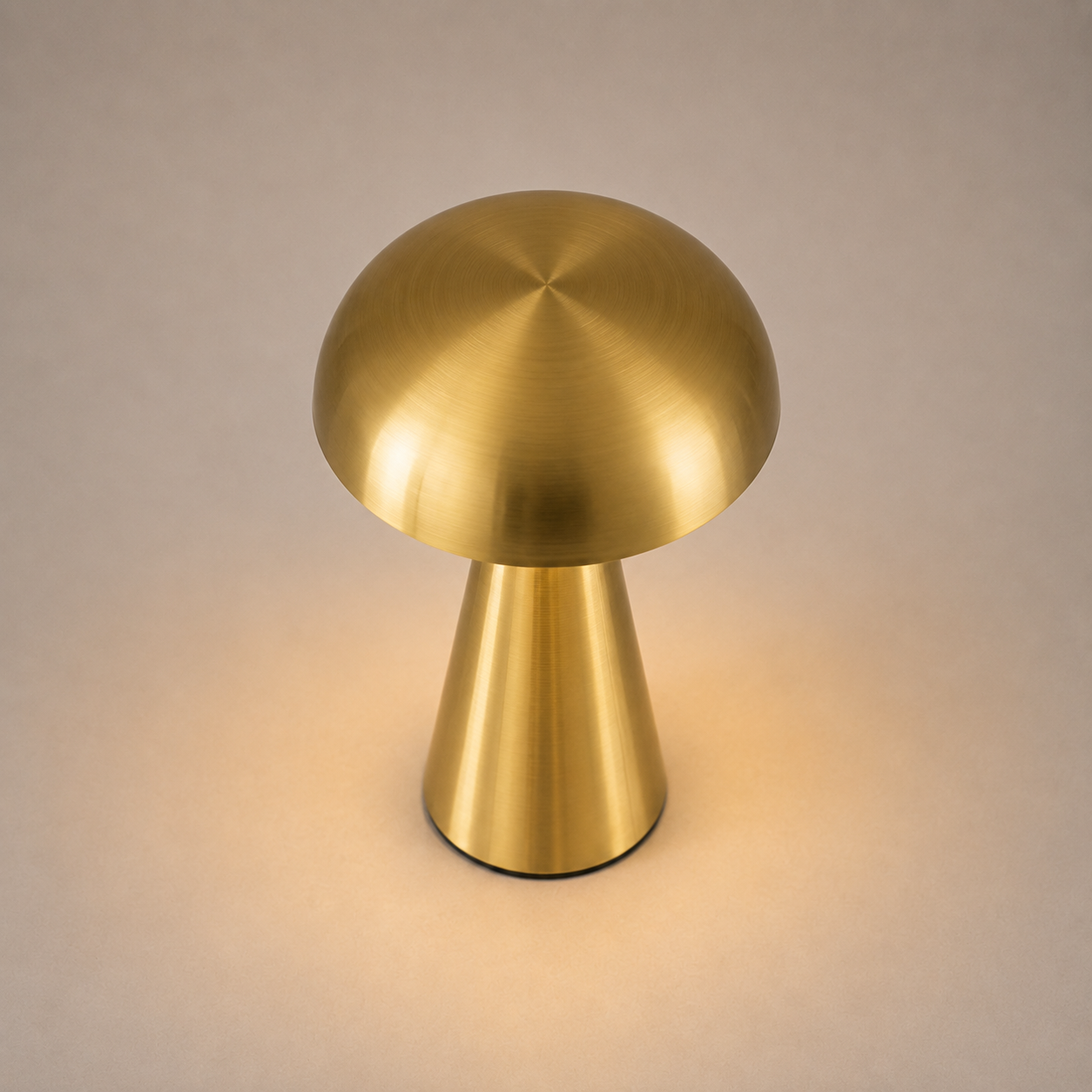 Vaelus Dome | Cordless Architectural Light